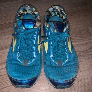 Brooks Ghost 10 Women Running Shoes